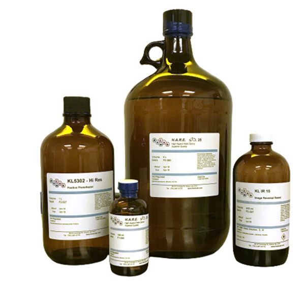Tworzenie skomplikowanych wzorów za pomocą fotorezysu o tonie pozytywnym